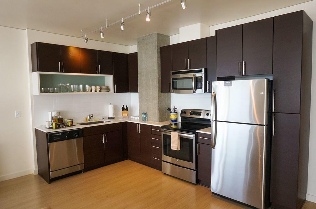 Oakwood At Viktoria Apartment Olympia Exterior photo